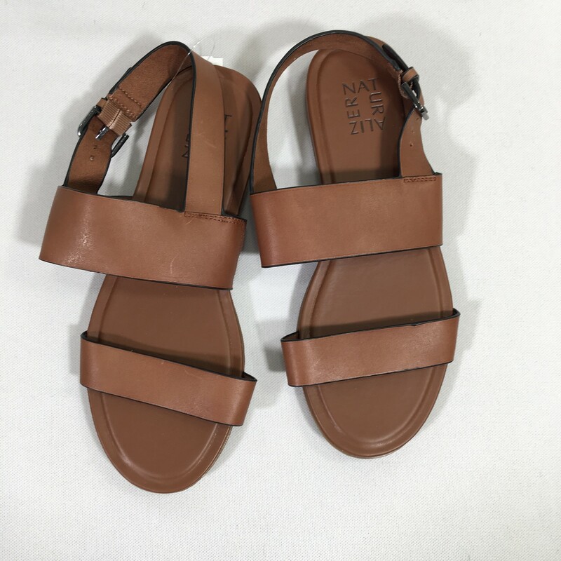 Naturalizer, Tan, Size: 7.5<br />
2 strap sandals with ankle strap