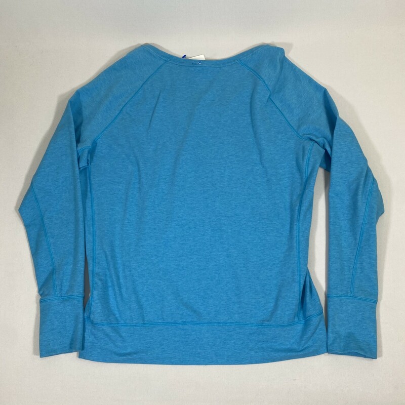 105-086 Nike Dri-fit, Blue, Size: Small light blue long sleeve top 61% Cotton  33% Polyester 6% Spandex