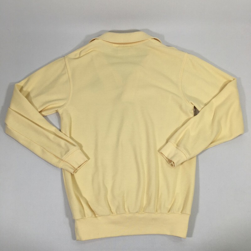 105-254 Mark Twain, Yellow, Size: Small St. Joes long sleeve uniform shirt 60% cotton 40% polyester  good