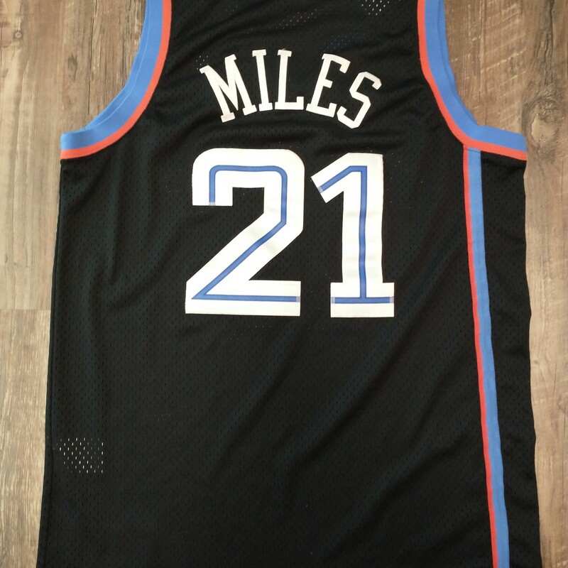 Miles Cleveland Nike Jersey, Black, Size: Adult M<br />
ONLINE ONLY