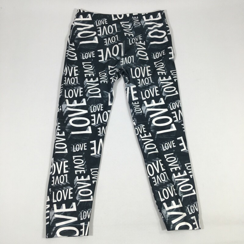 120-255 No Boundries, Black/wh, Size: Medium black capri leggings w/white love logo polyesther/spandex