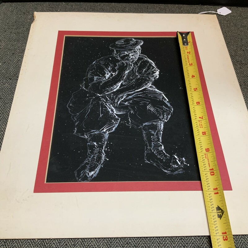 This piece comes with a period mat that measures 13x15.5 and has an opening of 8.5x10.5.