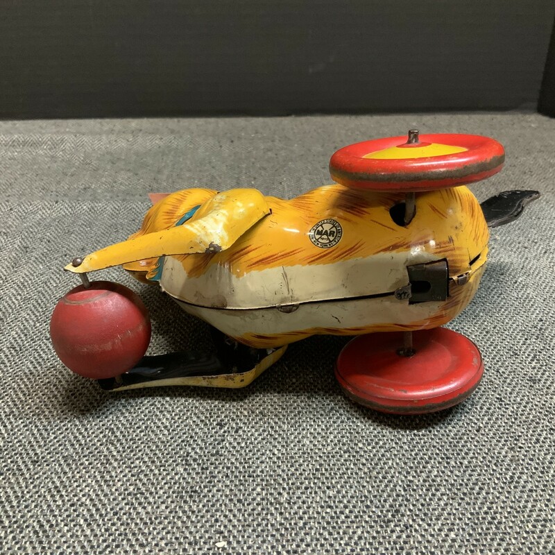 This toy measures 9 inches at its widest and 5 inches at its tallest. It still maintains vibrant colors and is in good condition for its age.