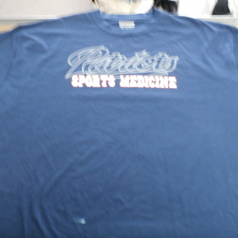 Men's Patriots Sports medicine shirt by Zorrel size 2XL blue short sleeve #30418
Rating: (see below) 4- Fair Condition
Team: New England Patriots
Player: Team
Brand:  Zorrel
Size: Men's    2XL- (Measured Flat: Across chest 25\"; Length 31\")
Measured Flat: underarm to underarm; top of shoulder to bottom hem
Color: blue
Style:  short sleeve shirt; screen pressed;
Material: 70% cotton 30% polyester
Condition: 4- Fair Condition: wrinkled; minor pilling and fuzz; some stretching from use; small light blue paint stain of front of shirt;
Item #: 30418
Shipping: FREE