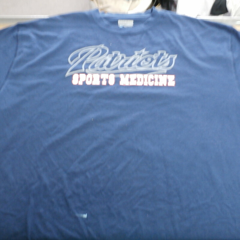 Men's Patriots Sports medicine shirt by Zorrel size 2XL blue short sleeve #30418
Rating: (see below) 4- Fair Condition
Team: New England Patriots
Player: Team
Brand:  Zorrel
Size: Men's    2XL- (Measured Flat: Across chest 25\"; Length 31\")
Measured Flat: underarm to underarm; top of shoulder to bottom hem
Color: blue
Style:  short sleeve shirt; screen pressed;
Material: 70% cotton 30% polyester
Condition: 4- Fair Condition: wrinkled; minor pilling and fuzz; some stretching from use; small light blue paint stain of front of shirt;
Item #: 30418
Shipping: FREE