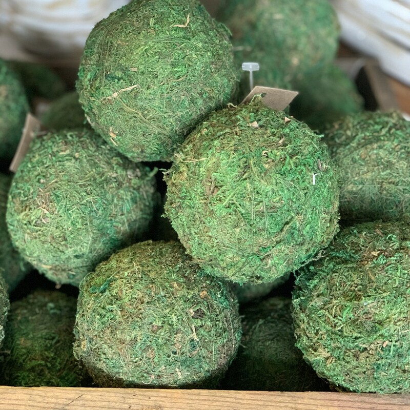 The green moss balls are great fillers for a jar or wooden dough bowl. Makes a pretty centerpiece. Each ball measures 4 inches.