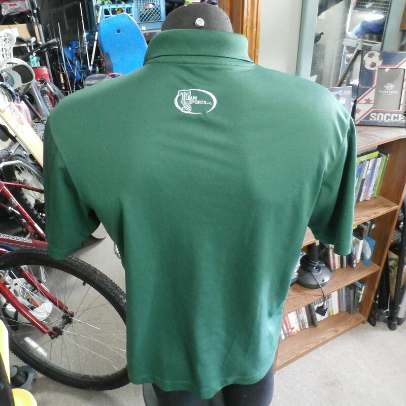 Nike Golf Fit-Dry green polo shirt size Small 100% polyester #28445
Rating: (see below) 3- Good Condition
Team: n/a
Player: n/a
Brand: Nike
Size: Men's Smal- (Measured Flat: Across chest 21\"; Length 26\")
Measured Flat: underarm to underarm; top of shoulder to bottom hem
Color: green
Style: short sleeve; embroidered
Material: 100% polyester
Condition: 3- Good Condition: minor wear from use and washing; noticeable snag on left shoulder  (see photos)
Item #: 28445
Shipping: FREE