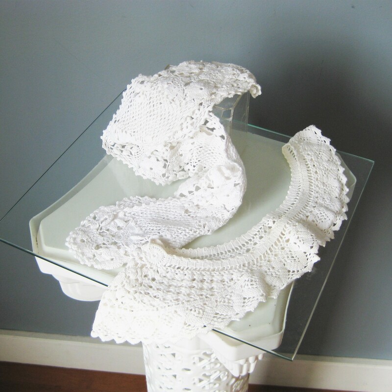 Lace Collars, White, Size: N
These two sweet lace pieces are made of very soft cotton.

This listing is for both pieces

One piece is a continuous circular piece to be slipped over the head and dress up a plain blouse or sweater or even bare shoulders.

The second piece is a long narrow band 57in x 3.25in

Both are in  perfect condition.


Thank you for looking.
#40053