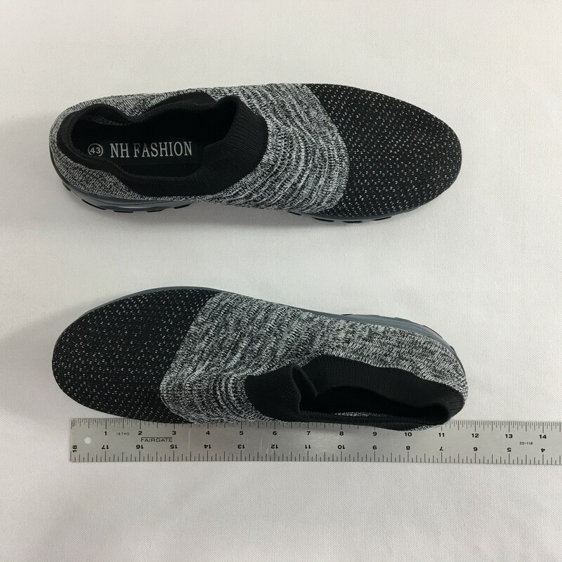 Mesh Sneakers, Grey/Bla, Size: 9-9.5