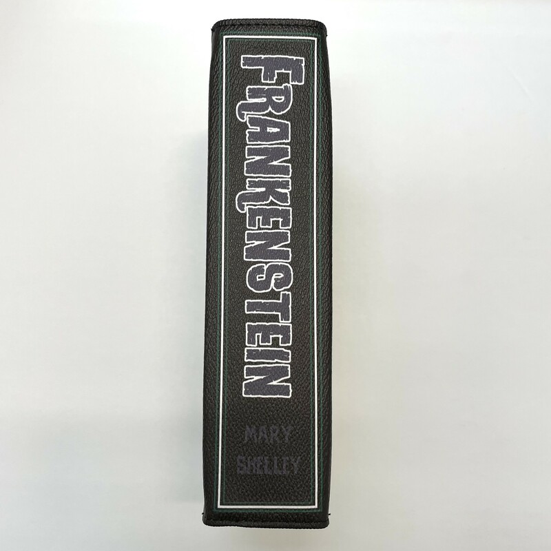Frankenstein Book Bag<br />
Black<br />
Size: Crossbody