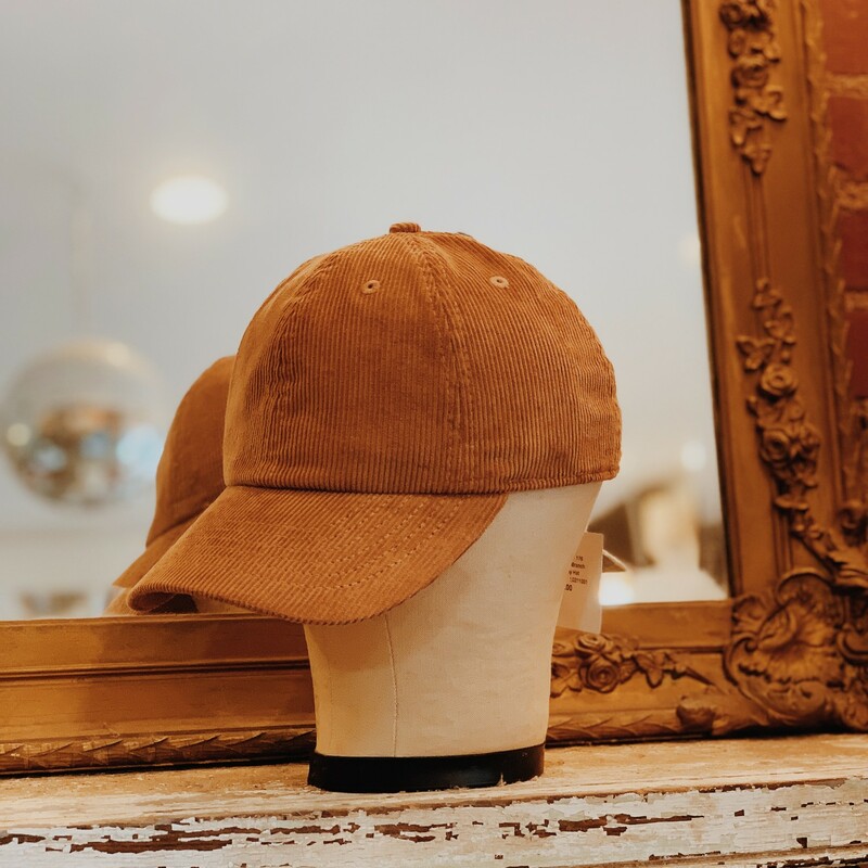 These adorable neutral ball caps made of corduroy are so perfect for fall! Super easy to throw on for a bad hair day to complete your look!<br />
Available in Cream, Caramel, and Blush