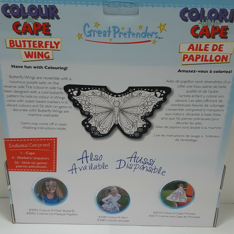 Colour Your Own Wings, Age 4-7, Create<br />
One reversible Butterfly Cape!<br />
6 markers and 56 gems