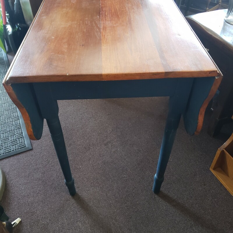 Drop Leaf Table, Wood/Blue, Size: 42in d x 21in - 42in w x 31in t<br />
great condition w/ wood supports for drop sides