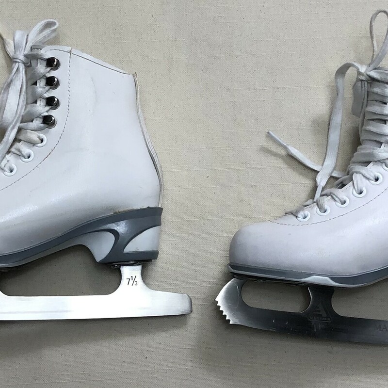 Jackson 150 Figure Skates, White, Size: 12Y
