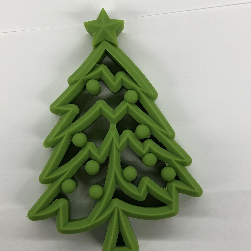 M + C Creations, Size: Tree, Item: Olive