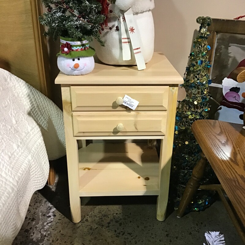 Great little accent table or nightstand made by Wood N Things.  Features two small drawers and a lower shelf for books or kleenex or your cat.

Matches #130567

Dimensions: 18x18x26