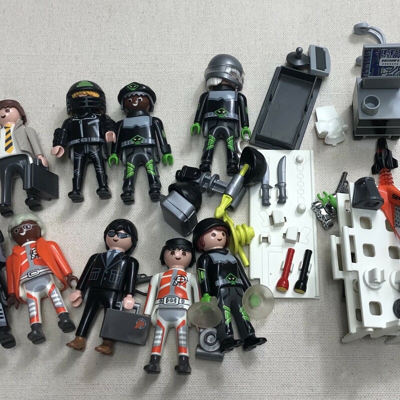 Playmobil Set, Multi, Size: 3Y+
AS IS