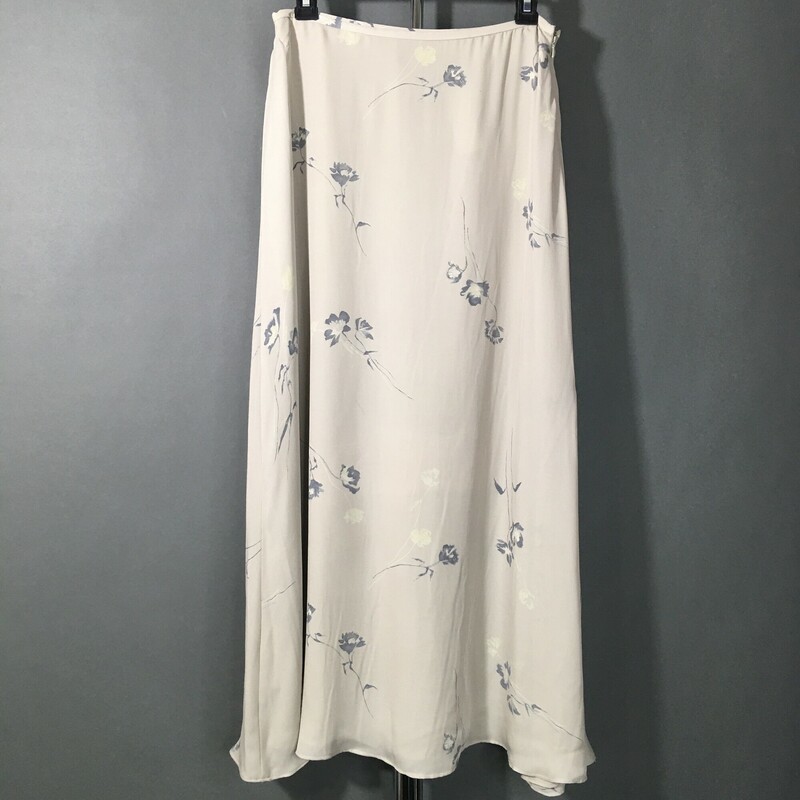 Lauren, Ralph Lauren, Lt Grey/Olive, Size: 8 100% Silk pale grey and biege floral motif pale grey/olive tone, ankle length,lining 100% polyester, very elegant, gently worn