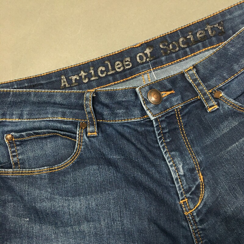 102-310 Articles Of Society, Blue, Size: 28 back left side has small distress. Nicely worn soft denim. 77% cotton, 21% polyester, 2% spandex