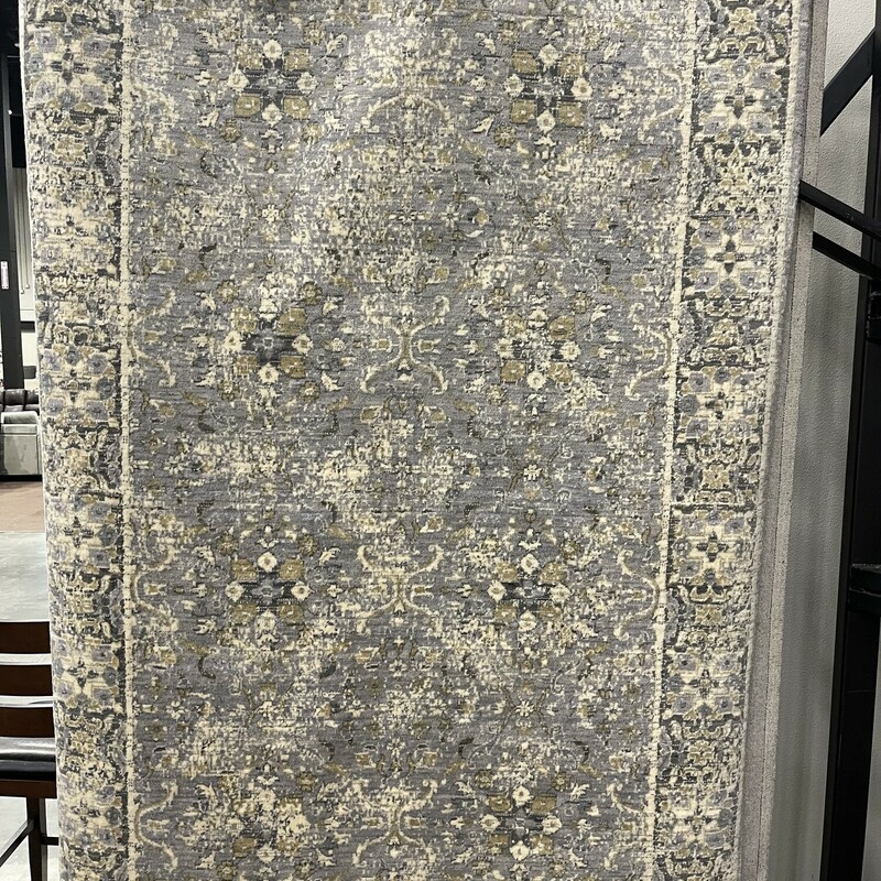 Gossamer GS-6796<br />
Brand New Area Rug 5x8<br />
Call store for details