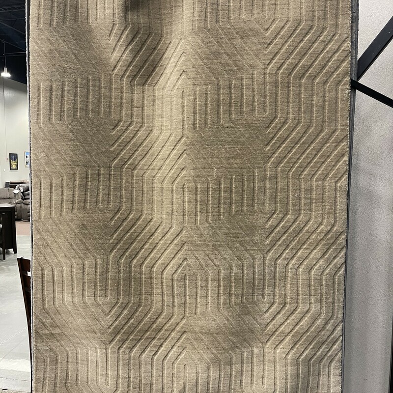 Technique TC-8580<br />
Brand New Area Rug 5x8<br />
Call store for details
