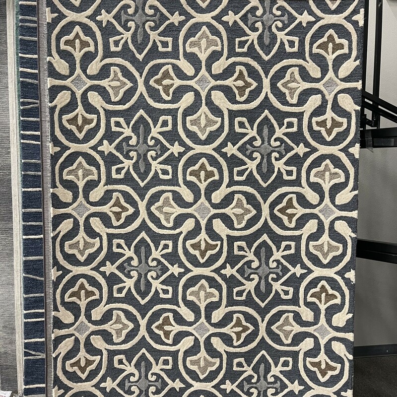 Opulent OU-574A
Brand New Area Rug 5x8
Call store for details