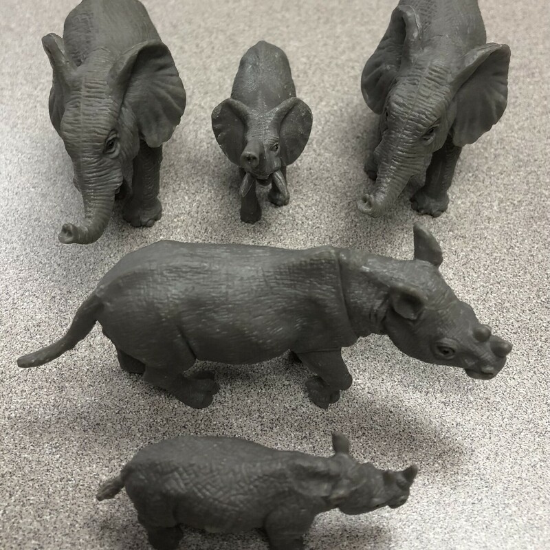 Elephants And Rhinos, Grey, Size: 3+
Contains five figures.