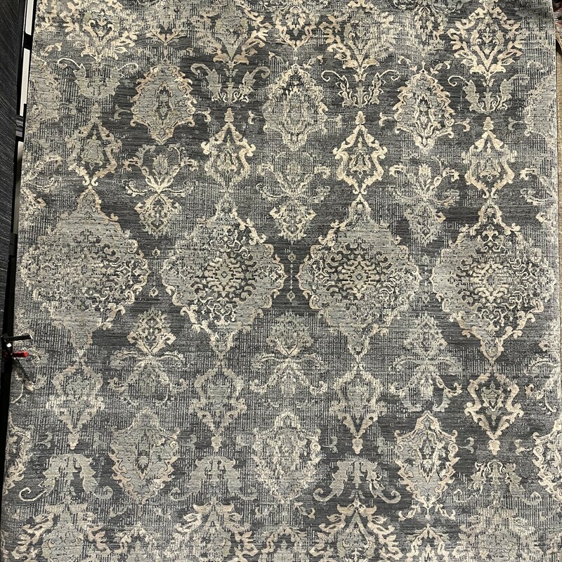Platinum - PNM102
Brand New Rugs
Call store for details