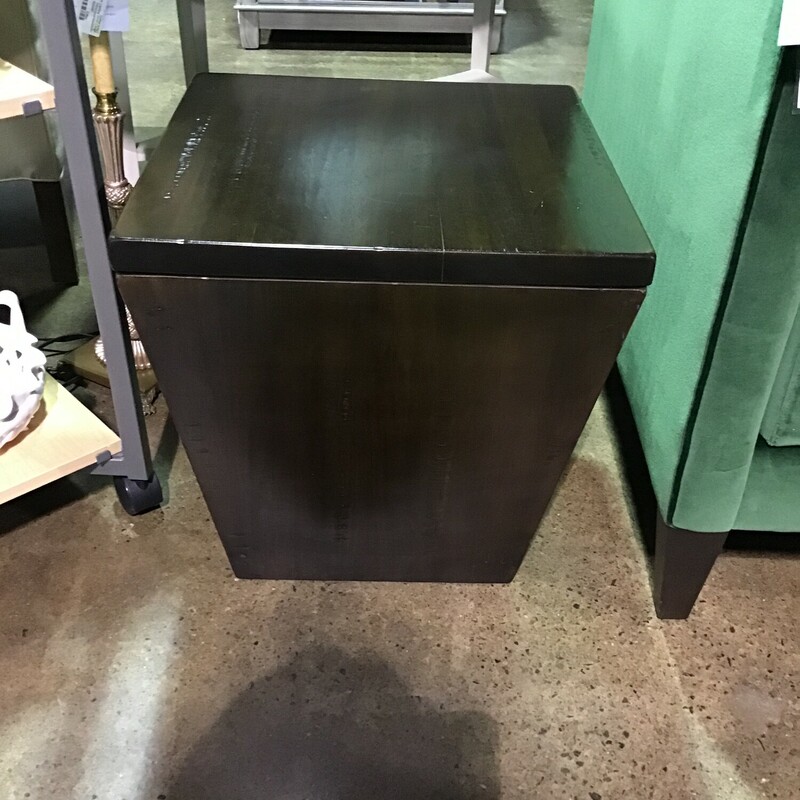 This storage cube end table from Pottery Barn is finished in an espresso stain and comes from the Kenya collection. It features storage on the inside and can be combined with the matching end table to make a coffee table!<br />
Dimensions are 19 in x 19 in x 19 in