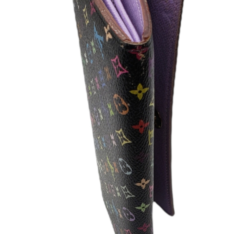 Louis Vuitton

Sarah Wallet

Multicolor Monogram Murakami

Purple interior

Gret Condition: Wear on Corners