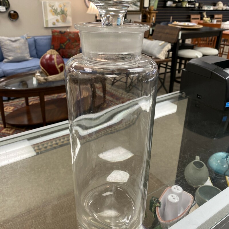 Glass Apothecary Jar W/St