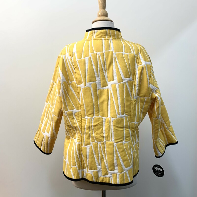New Trimdin Reversible Jacket
Yellow, Cream and Black
Size: Large