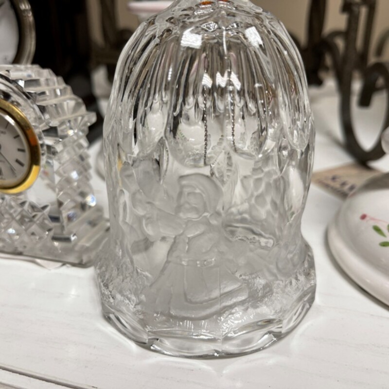 Etched Crystal Bell, Size: 8 Tall