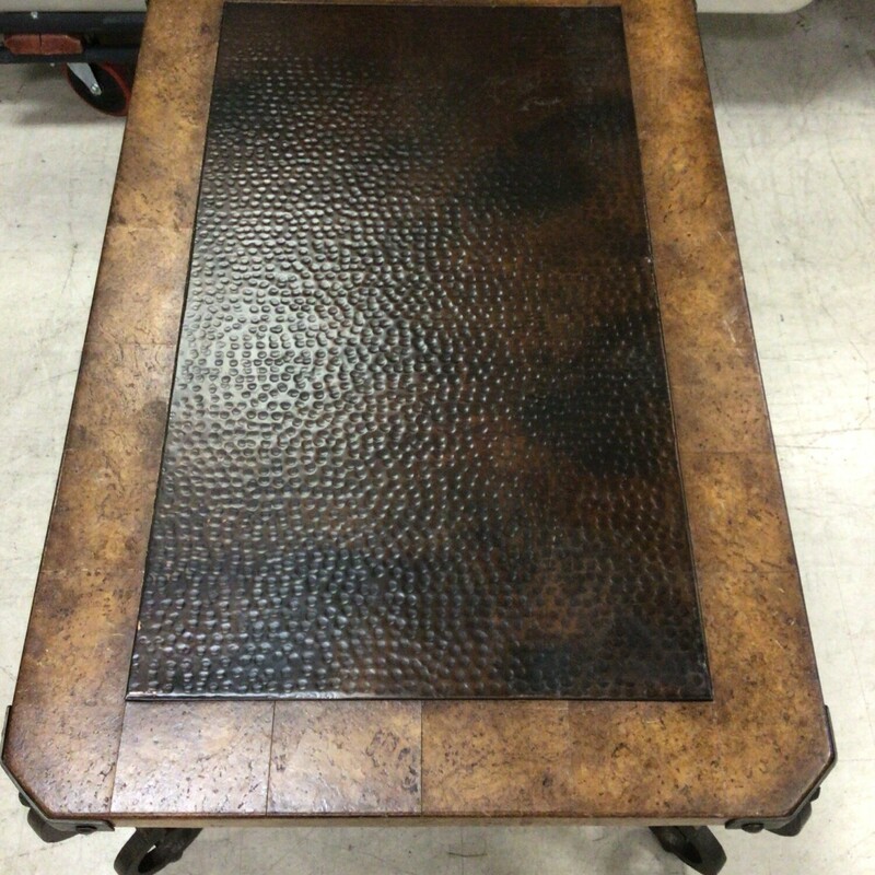 Wrght Iron Coffee Table, Wrght Ir, Copper Ham
20.5 In T 50 In L 32 In W