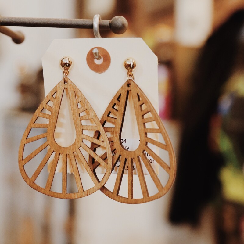 These beautiful earrings measure 3 inches long!