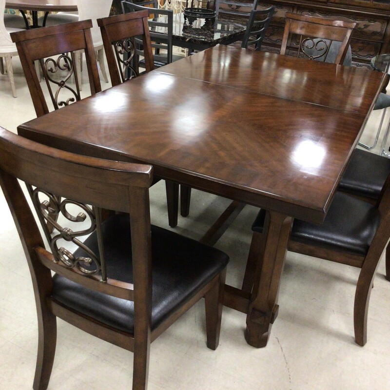 Dining Table 6 Chairs, Dk Wood, Iron
72 in Wide x 42 in Deep x 32 in Tall
Leaf 14 in