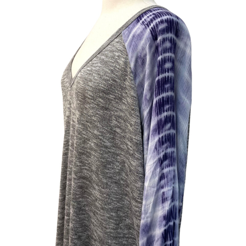 Daytrip Tunic Top with Tie Dye Sleeves
Purple and Gray
Size: Xlarge