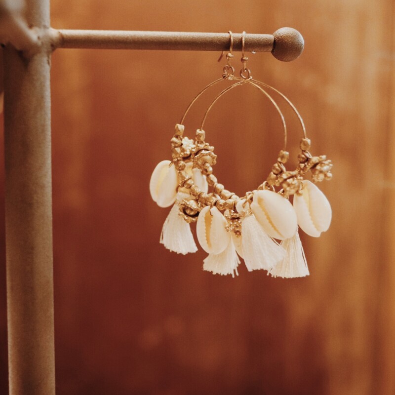 Boho gold seashell hoop earrings. Light weight and 3 inches long.