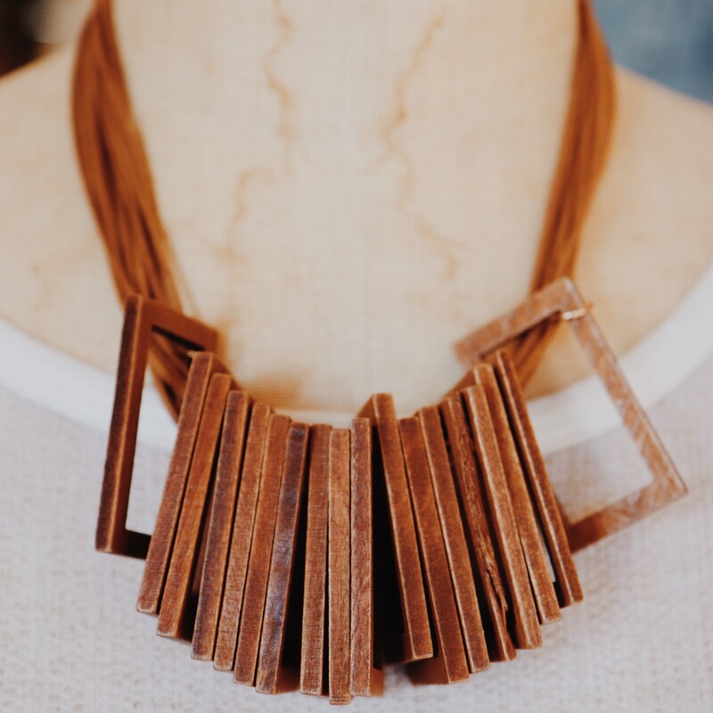 Free People inspired boho natural wooden square necklace. light weight. 10 inch.