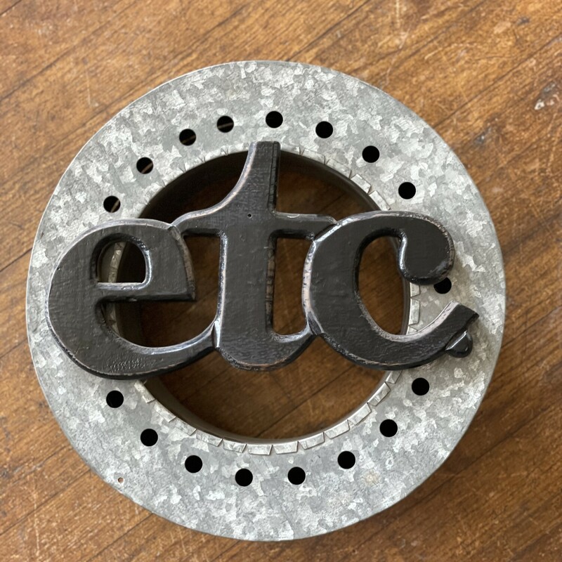 Etc Metal Circle Decor