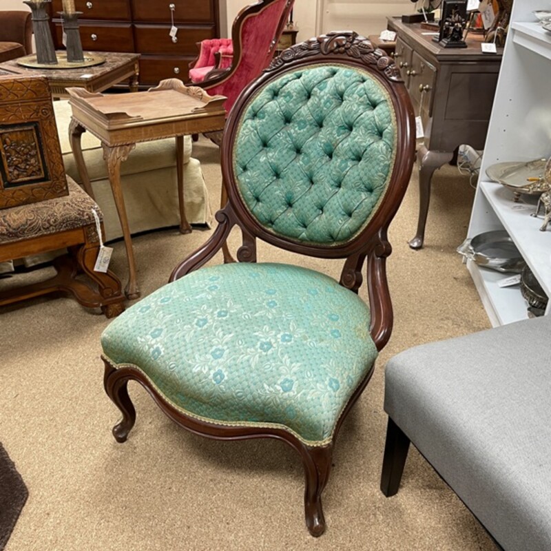 Green Victorian Chair, Size: 26x22