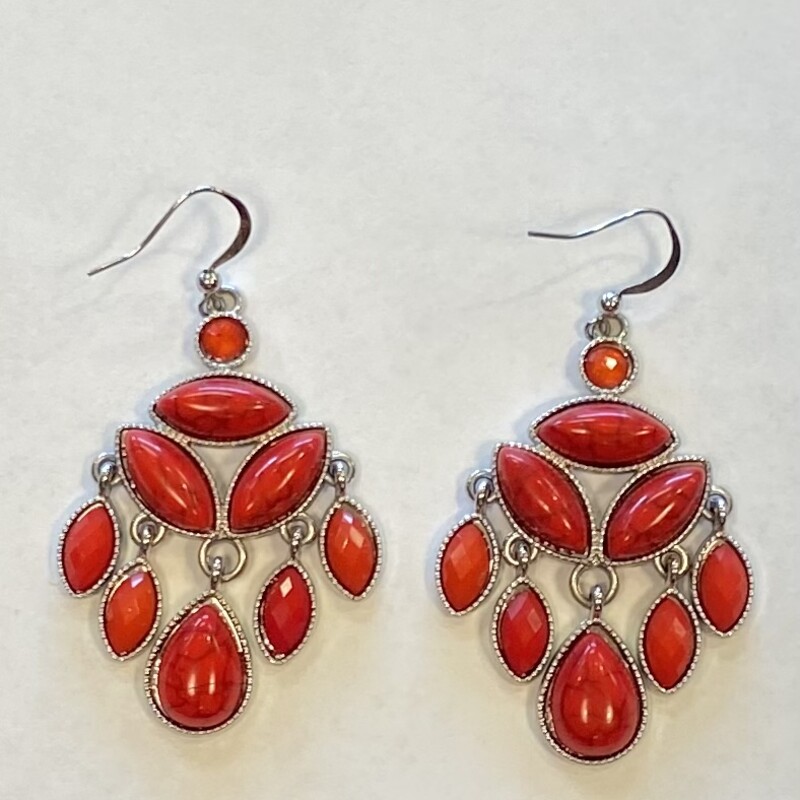 Slv/red Chandelier
Slv/red
Size: Earrings