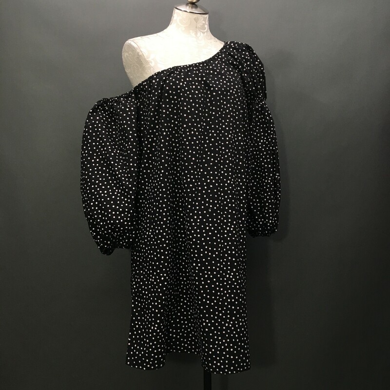 Lisadnyc, Blk/wht, Size: XL
The Drop Women's Black Polka Dot Printed Loose-Fit Asymmetric One Shoulder Puff-Sleeve Dress by @lisadnyc -  NYC-based influencer Lisa DiCicco Cahue's statement-making collection. Made of a medium-weight, non-stretch, printed cotton poplin. This loose-fit dress features an asymetric, elastic puff sleeve.  XL new with tags.