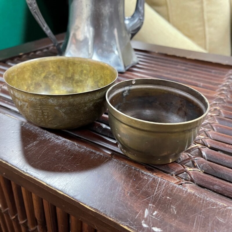 Brass Nesting Bowls, Pair, Size: 4x2