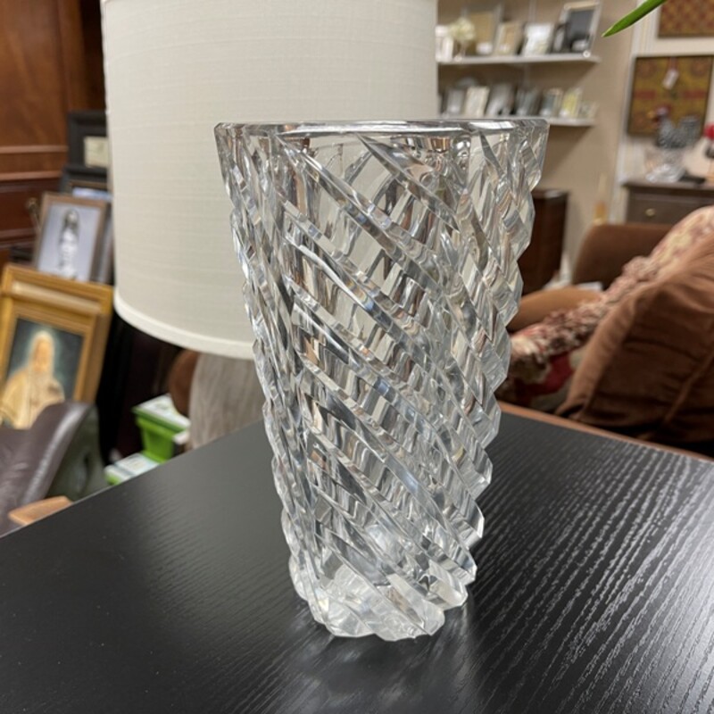 Crystal Vase, Size: 5x8