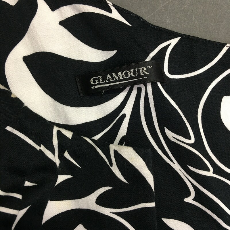 Glamour Off The Shoulder, Pattern, Size: Small black and white floral pattern, brushed cotton or poly blend,  side zip,  no fabric tags,  please see photos for measurements
