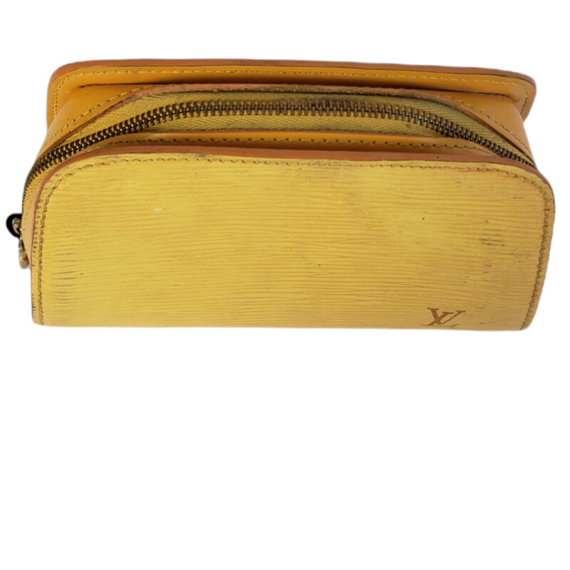 Louis Vuitton<br />
<br />
Epi Leather Cosmetic, Yellow, Size: Small