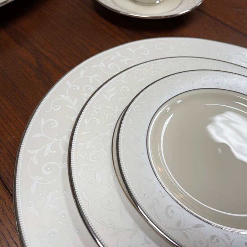 Lenox Pearl Innocence China, 8 - 5 pc Place Settings, 2 - 7 Vegetable Bowls, 2 - 13 Serving Platters - all brand new, never used. Boxes included for place settings.