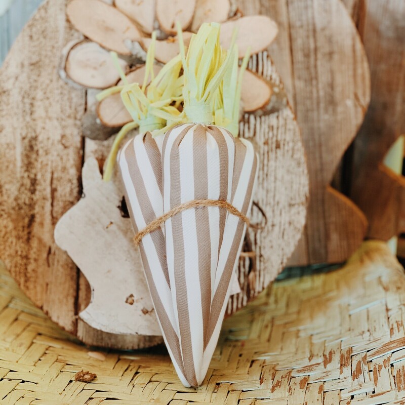 These adorable, striped carrots come as a bundle of 3! They measure about 9.5 inches long.