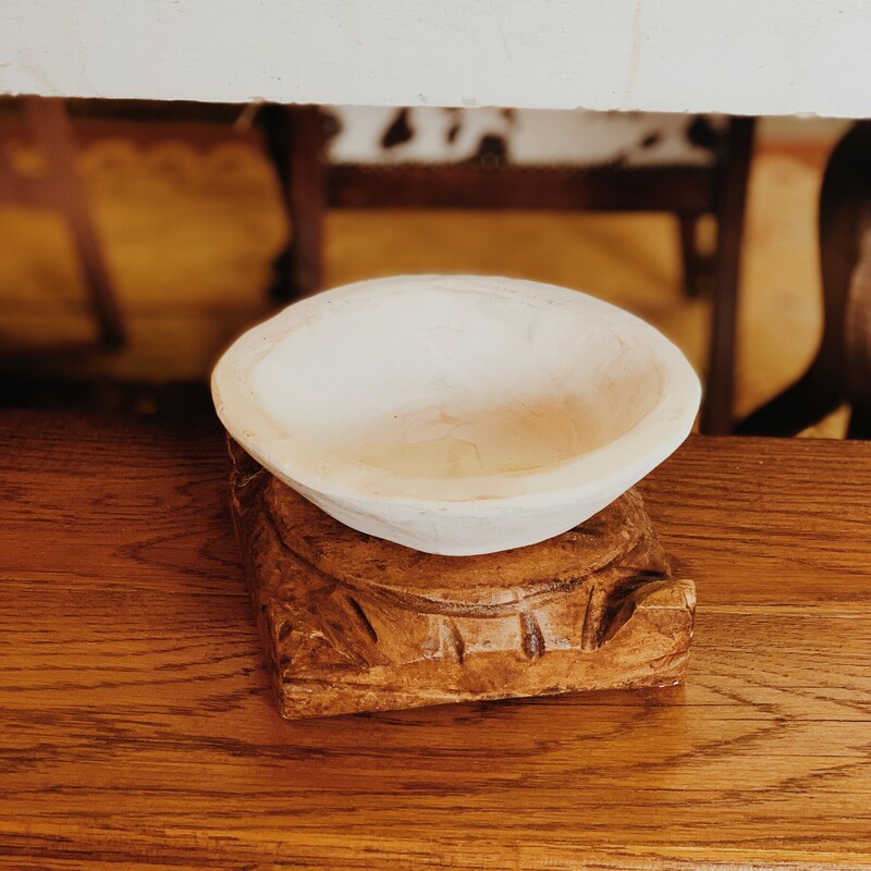 These rustic white dough bowls measure 7 inches across. They are perfect for decorating any table space!